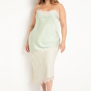 ELOQUII NWT Mint Green Slip Dress with Lace Detail - Size 20